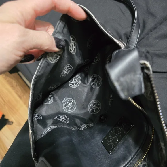 Blackcraft Cult Gothic Tattoo Flash Messenger Bag - Picture 6 of 7